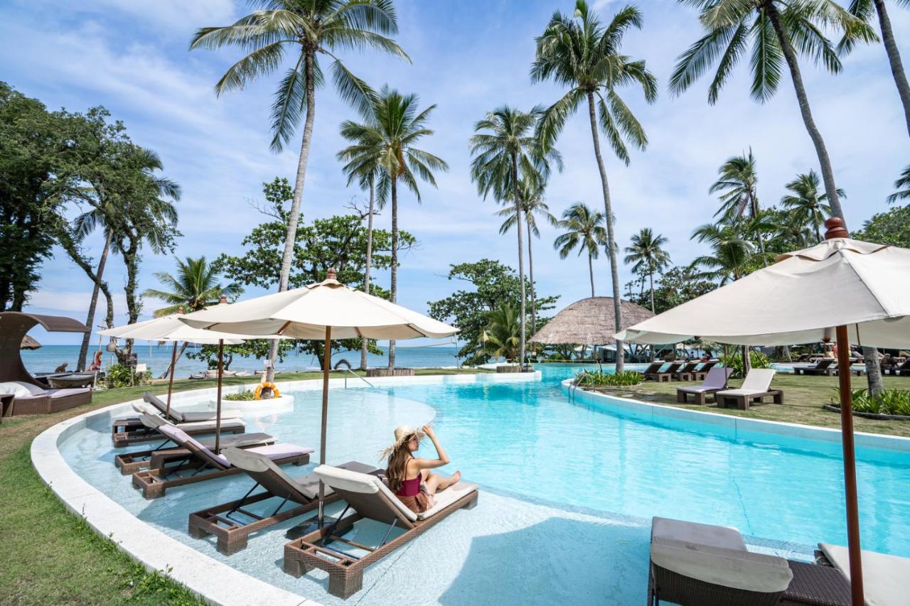 Eden Beach Khaolak Resort And Spa A Lopesan Collection Hotel - Sha Extra Plus Khao Lak Eksteriør billede The swimming pool at the resort