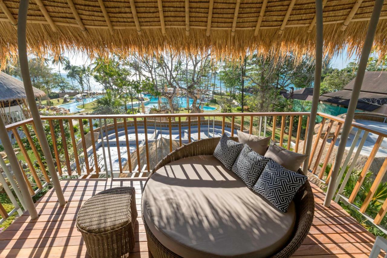 Eden Beach Khaolak Resort And Spa A Lopesan Collection Hotel - Sha Extra Plus Khao Lak Eksteriør billede The view from the balcony of a pool villa at the resort