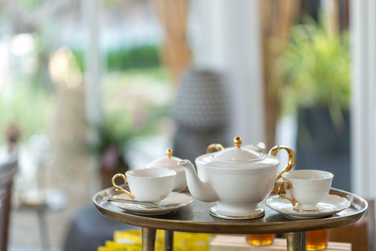 Eden Beach Khaolak Resort And Spa A Lopesan Collection Hotel - Sha Extra Plus Khao Lak Eksteriør billede Tea set